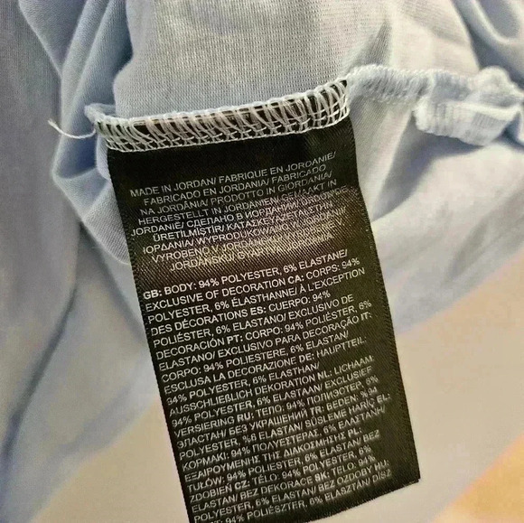 Medium North Face Women's Light Blue Wander Twist Back Shirt - Picture 6 of 6